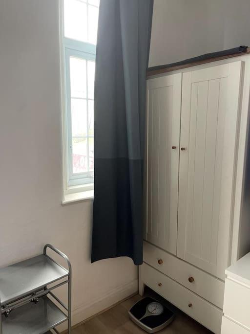 Studio Flat London Finchley Rd Nw11 Экстерьер фото